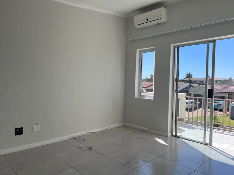 To Let 2 Bedroom Property for Rent in Parklands Western Cape